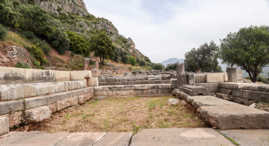 Temple of Athena Pronaia