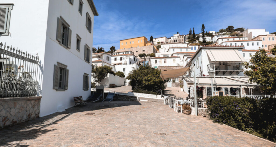 Hydra Island