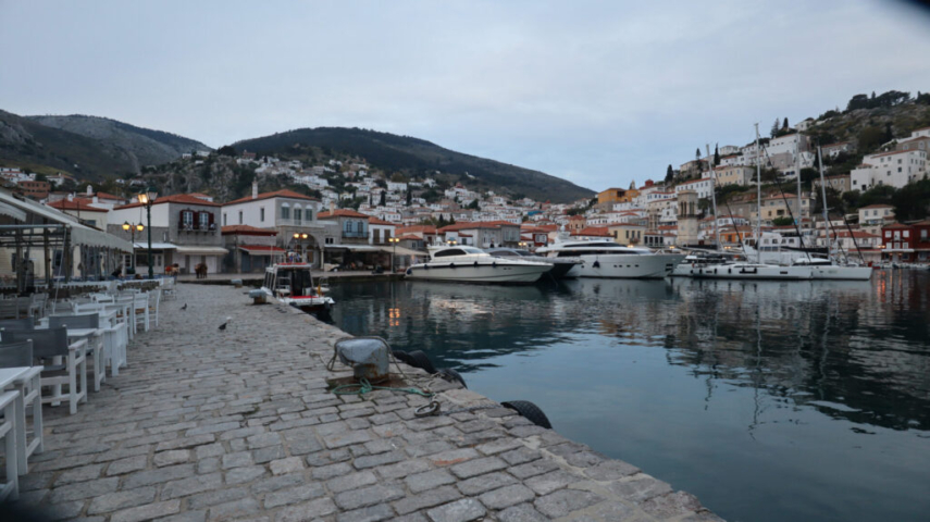 Hydra Island