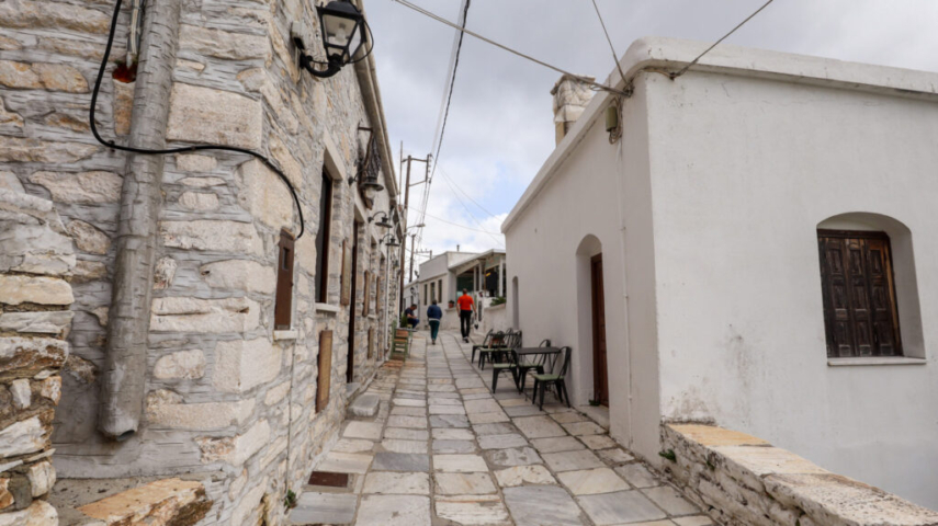 Apeiranthos Village