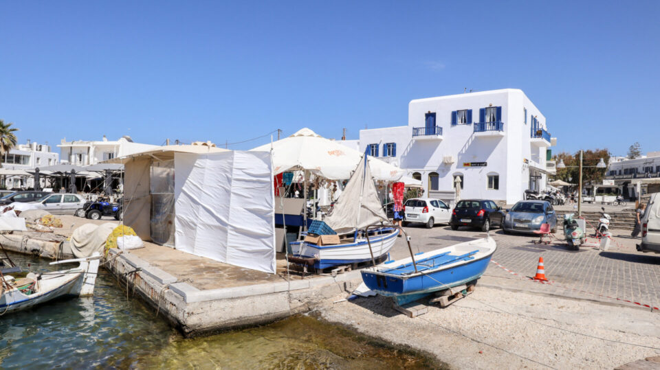 naoussa village greece