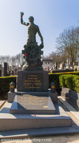 Père Lachaise Cemetery