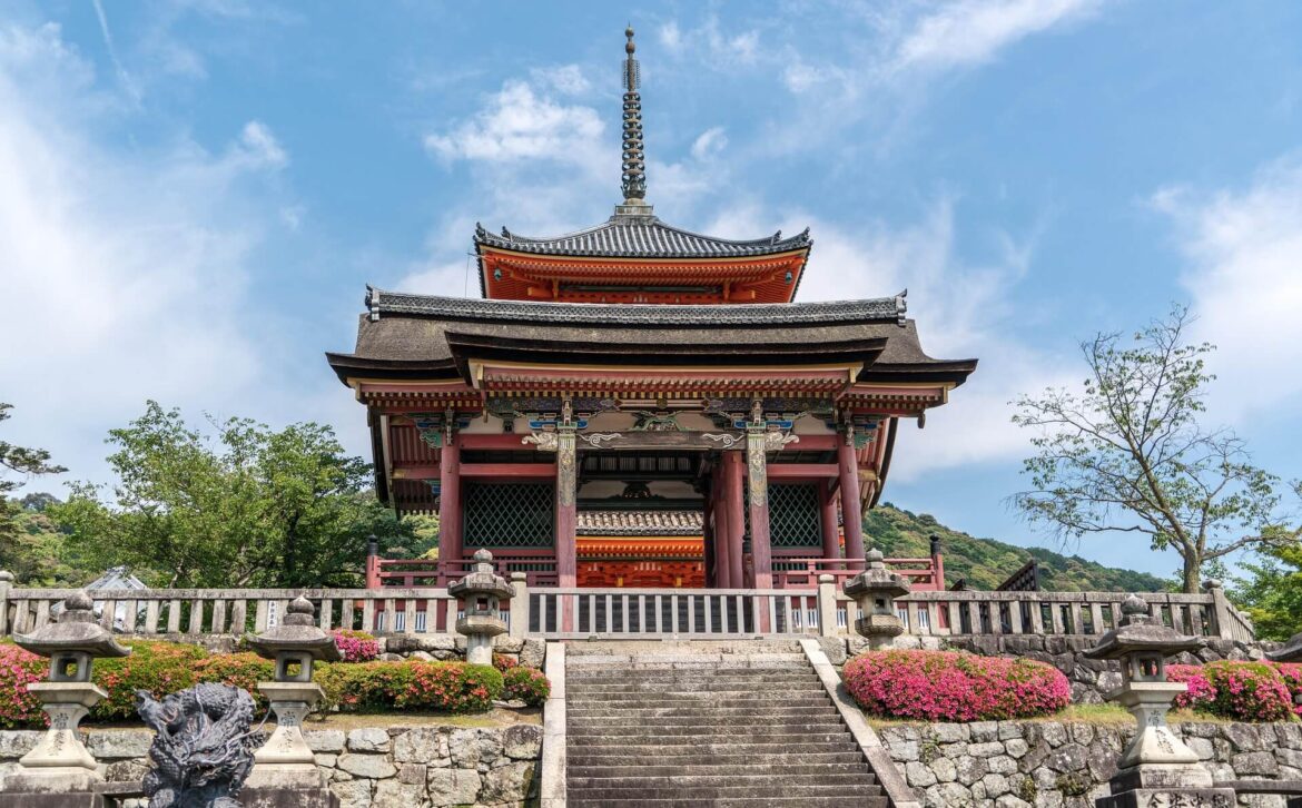 Kiyomizu-dera Temple